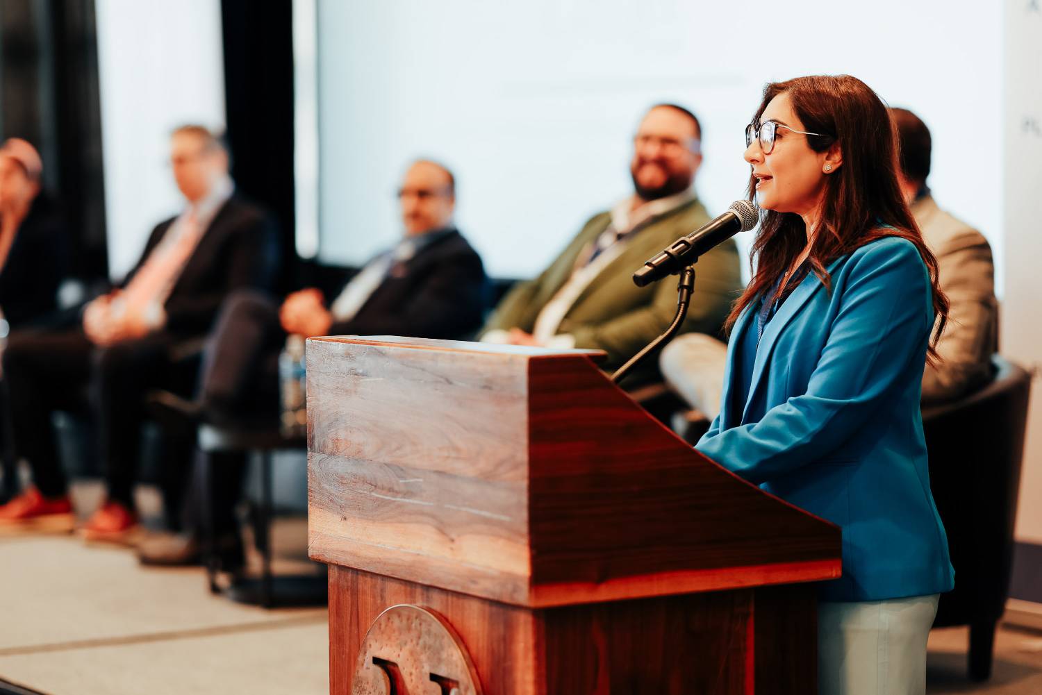 i: 26 j: 25Hotel Exterior