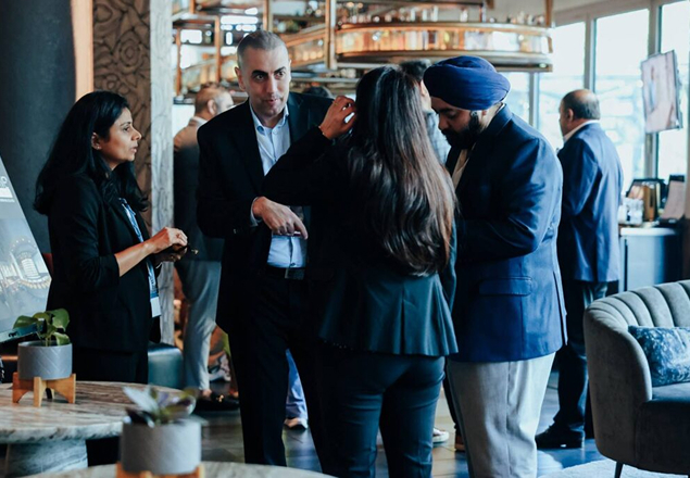 i: 4 j: 0Hotel Exterior