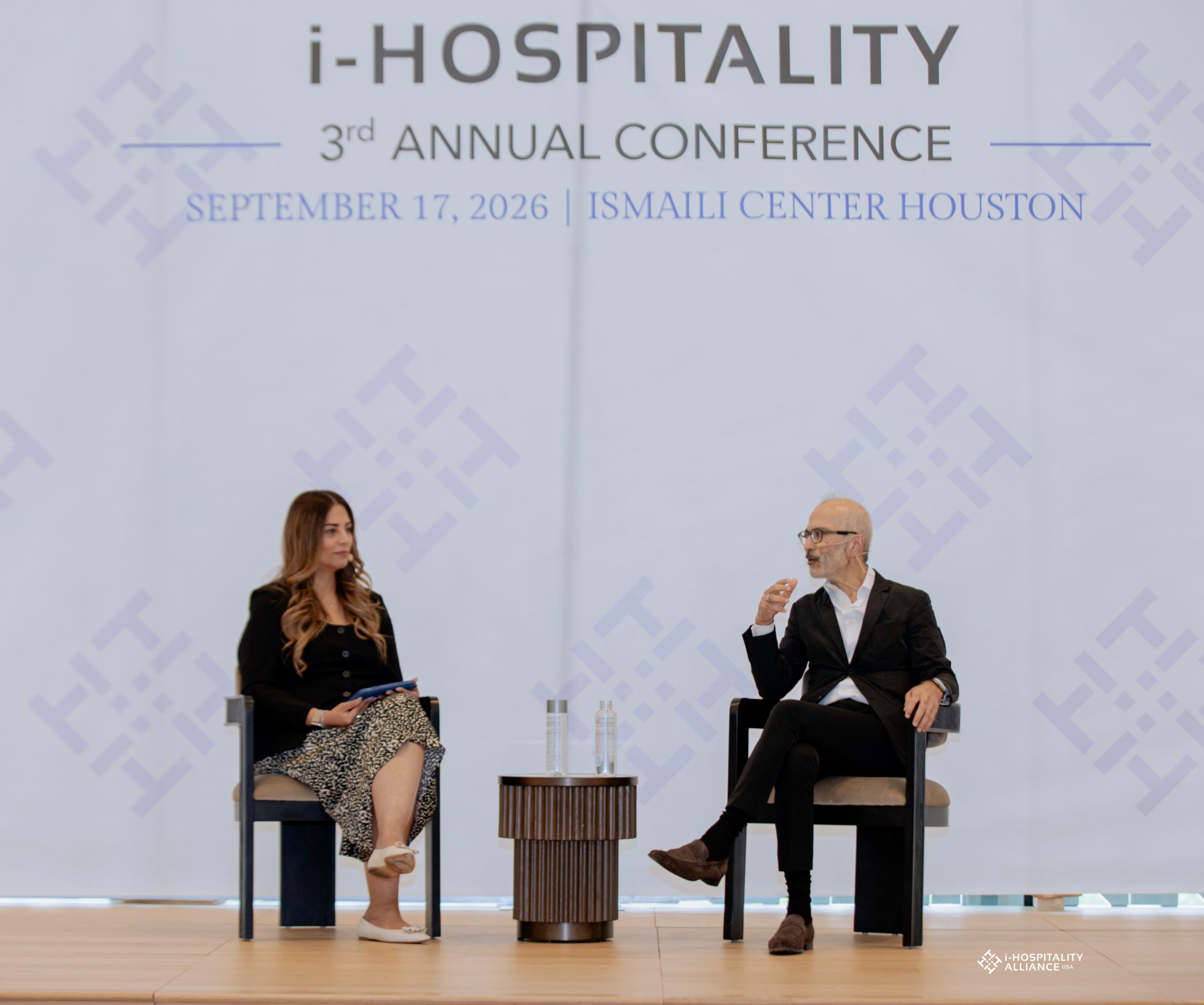 i: 25 j: 25Hotel Exterior